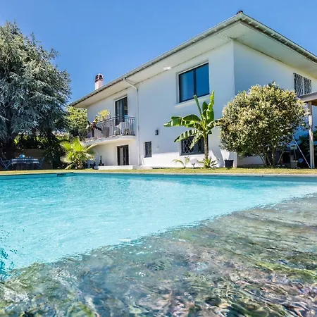 Lea Pour Des Vacances En Famille A Moins De 10 Min Des Plages